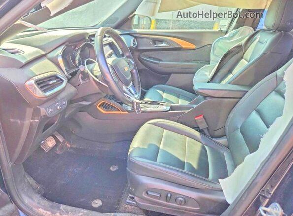 KL79MSSL9MB063846 2021 CHEVROLET TRAILBLAZER Blue Vista interior delantera