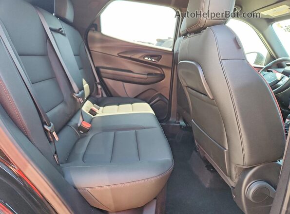 KL79MTSL0SB170948 2025 CHEVROLET TRAILBLAZER Двухцветный Вид задней части салона