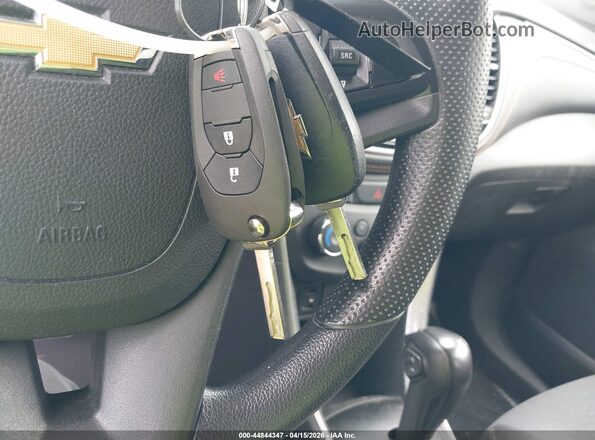 KL7CJKSB0LB067112 2020 CHEVROLET TRAX Черный Вид панели приборов