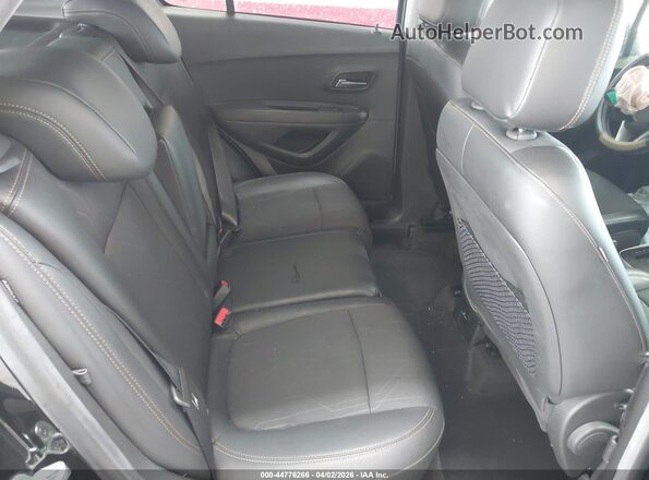 KL7CJLSB1MB303774 2021 CHEVROLET TRAX Black Widok naklejki z numerem VIN