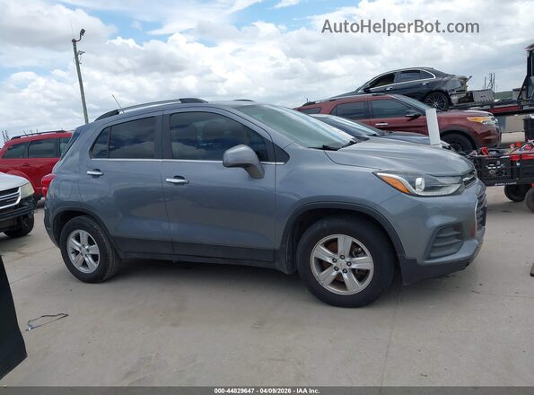 KL7CJLSB5KB740965 2019 CHEVROLET TRAX Blue Rear interior view