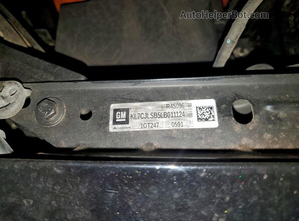 KL7CJLSB5LB011124 2020 CHEVROLET TRAX Black Widok komory silnika