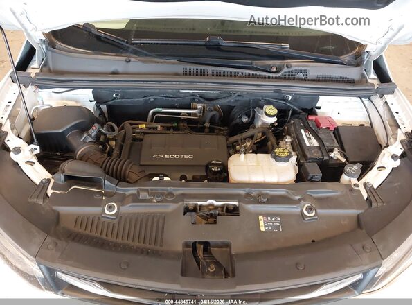 KL7CJLSB6LB005770 2020 CHEVROLET TRAX Белый Вид сзади
