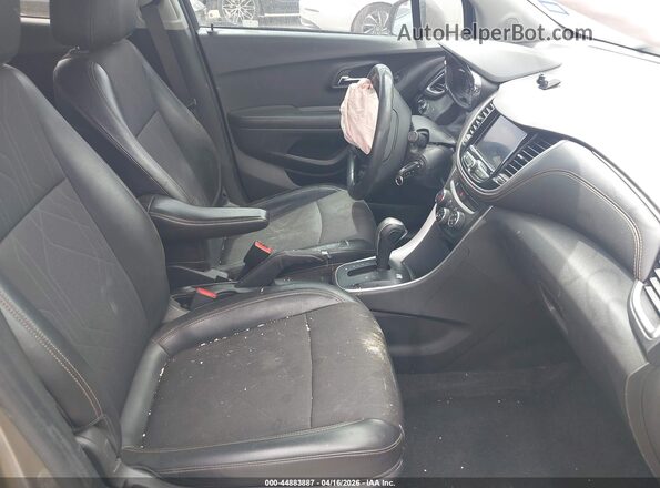 KL7CJLSBXMB310593 2021 CHEVROLET TRAX Brown Widok wnętrza z przodu