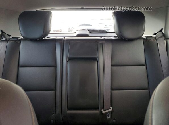 KL7CJPSM7NB520532 2022 CHEVROLET TRAX Черный Вид задних сидений