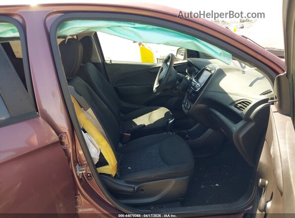 KL8CB6SA2LC462653 2020 CHEVROLET SPARK Brown Widok wnętrza z przodu
