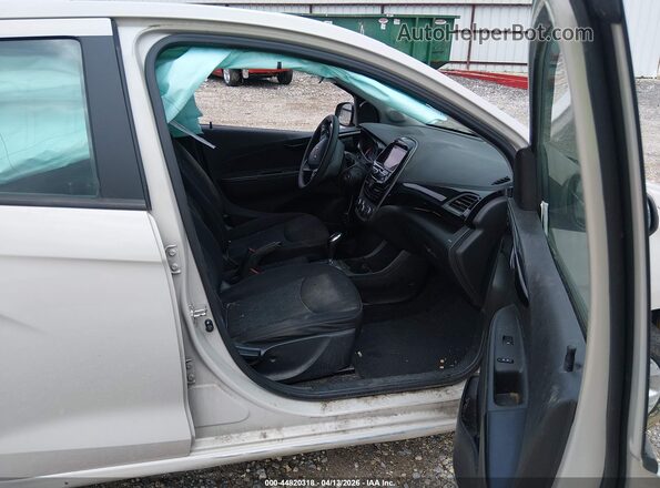 KL8CD6SA2LC418386 2020 CHEVROLET SPARK Желто-коричневый Вид салона спереди