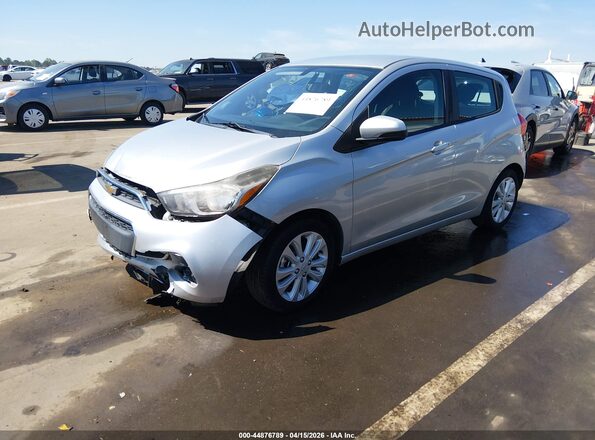 KL8CD6SA5JC421909 2018 CHEVROLET SPARK Silver Przód lewy