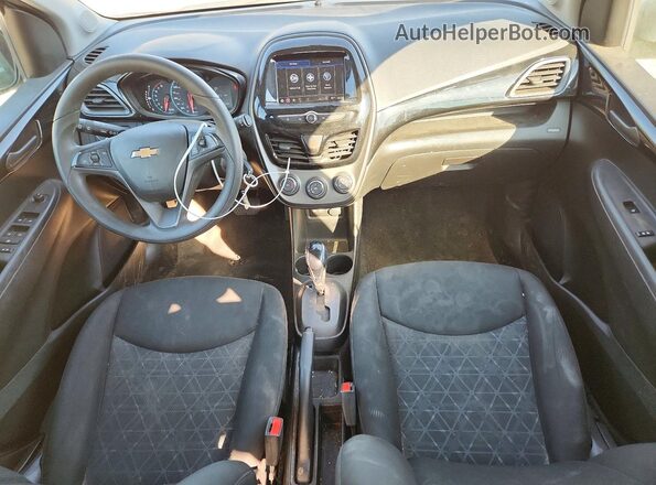 KL8CD6SA5LC442925 2020 CHEVROLET SPARK Серебряный Вид панели приборов