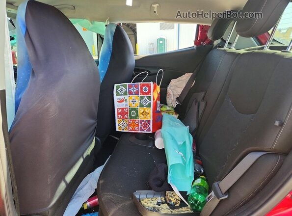 KL8CD6SAXLC462135 2020 CHEVROLET SPARK Красный Вид задней части салона