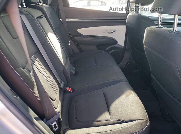 KM8JFCA16NU074952 2022 HYUNDAI TUCSON Silver Vista interior trasera