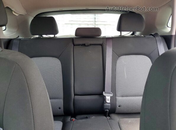 KM8K2CAA9MU752091 2021 HYUNDAI KONA Красный Вид задних сидений