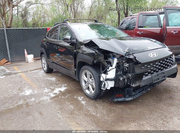 KM8K62AB4PU951237 2023 HYUNDAI KONA Black Delantero derecho