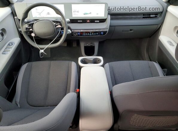 KM8KMDDF4RU309541 2024 HYUNDAI IONIQ Black Widok deski rozdzielczej
