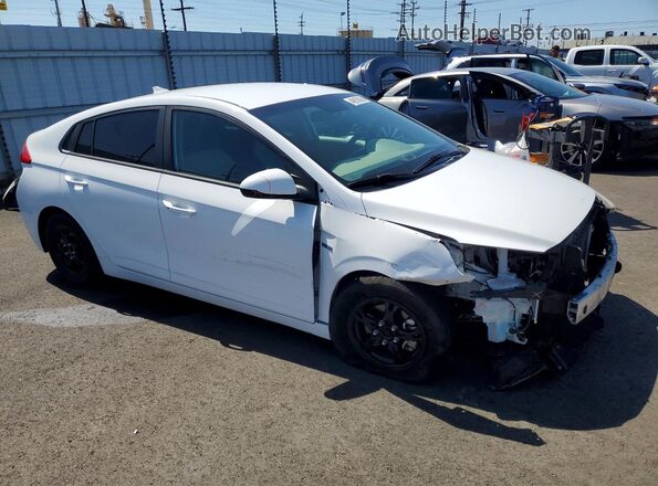 KMHC65LC0HU049570 2017 HYUNDAI IONIQ White Przód prawy