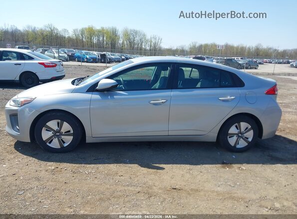KMHC65LC0MU258172 2021 HYUNDAI IONIQ HYBRID Серебряный Панорамный вид салона 360°