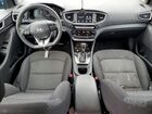 2017 Hyundai Ioniq Hybrid Blue Blue vin: KMHC65LC2HU045987