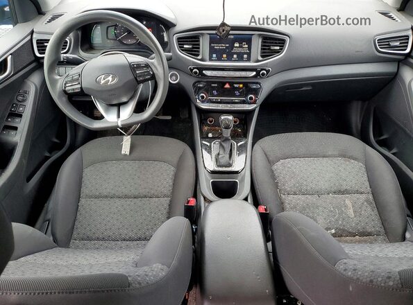KMHC65LC2HU045987 2017 HYUNDAI IONIQ Blue წინა პანელის ხედი