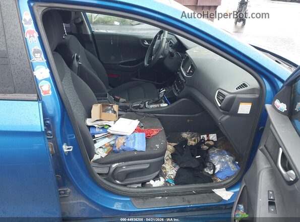 KMHC65LC2JU060592 2018 HYUNDAI IONIQ HYBRID Синий Вид салона спереди