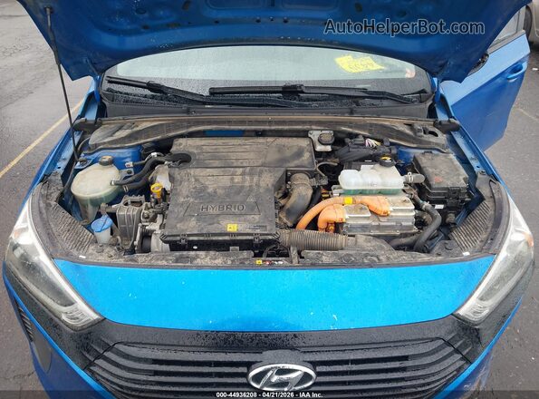 KMHC65LC2JU060592 2018 HYUNDAI IONIQ HYBRID Синий Вид сзади