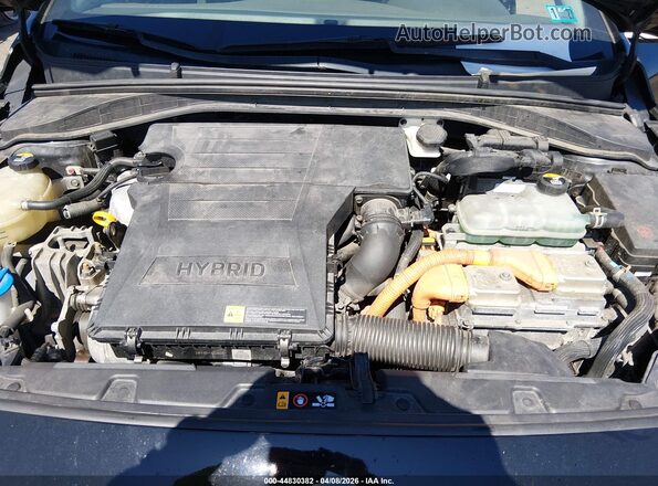 KMHC65LC3JU075361 2018 HYUNDAI IONIQ HYBRID Black Widok z tyłu