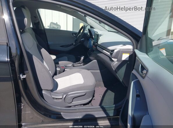 KMHC65LC3LU220157 2020 HYUNDAI IONIQ HYBRID Black წინა სალონის ხედი