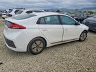 2020 Hyundai Ioniq Se White vin: KMHC75LC6LU235524