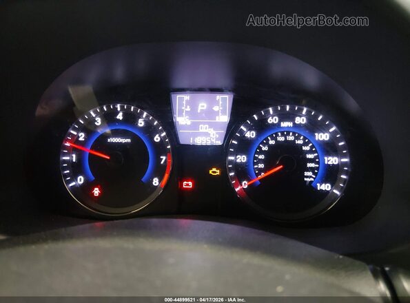 KMHCT4AE1HU317825 2017 HYUNDAI ACCENT Серебряный Вид задних сидений