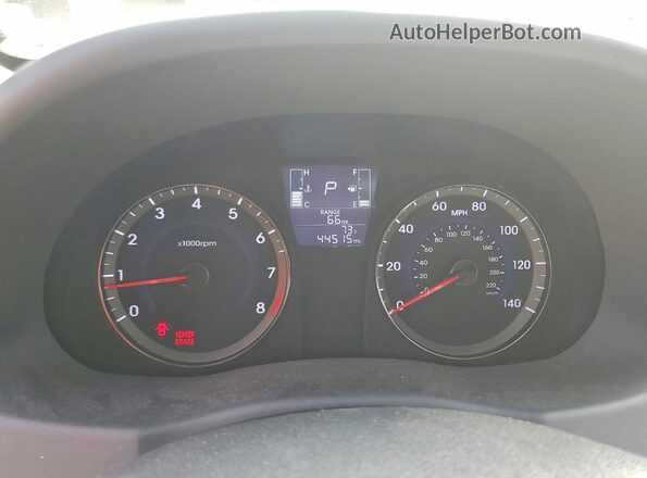 KMHCT4AE3GU110982 2016 HYUNDAI ACCENT Charcoal Սարքավորումների վահանակի տեսք