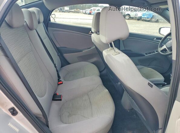KMHCT4AEXHU306984 2017 HYUNDAI ACCENT Серебряный Вид задних сидений