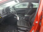 2017 Hyundai Elantra Se Оранжевый vin: KMHD84LF0HU338368