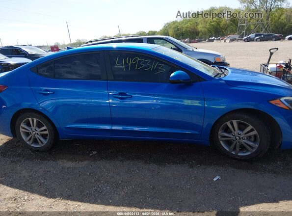 KMHD84LF2HU068978 2017 HYUNDAI ELANTRA Синий Вид задней части салона