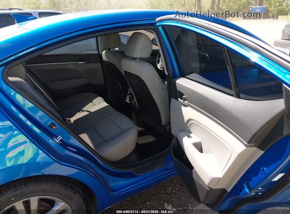 KMHD84LF2HU068978 2017 HYUNDAI ELANTRA Синий Вид наклейки с VIN-кодом