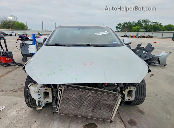 KMHD84LF2LU068018 2020 HYUNDAI ELANTRA Серебряный Вид спереди