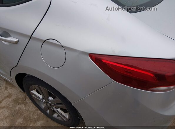 KMHD84LF9JU505381 2018 HYUNDAI ELANTRA Серебряный 