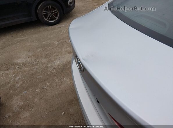 KMHD84LF9JU505381 2018 HYUNDAI ELANTRA Серебряный 