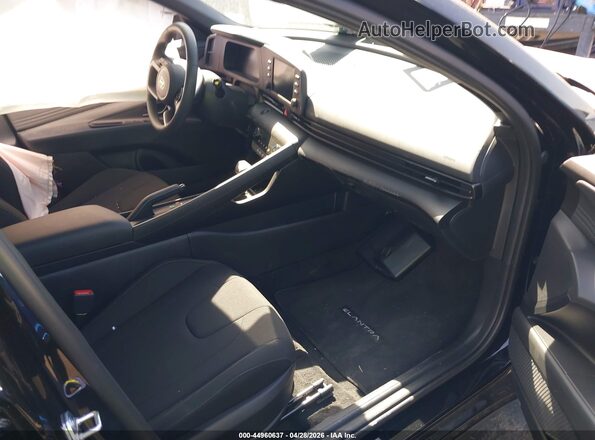 KMHLM4DG2TU167159 2026 HYUNDAI ELANTRA Черный Вид салона спереди