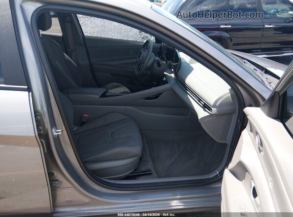 KMHLS4AG6PU510362 2023 HYUNDAI ELANTRA Gray Vista interior delantera