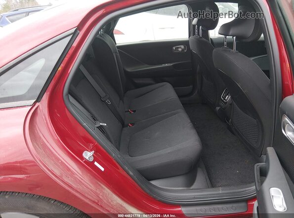 KMHM24AC4SA093545 2025 HYUNDAI IONIQ 6 Red Widok naklejki z numerem VIN