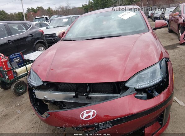 KMHM24AC4SA093545 2025 HYUNDAI IONIQ 6 Red Widok wnętrza z tyłu