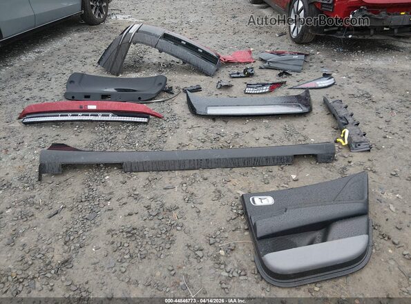 KMHM24AC6SA091456 2025 HYUNDAI IONIQ 6 Red ხელსაწყოთა პანელის ხედი