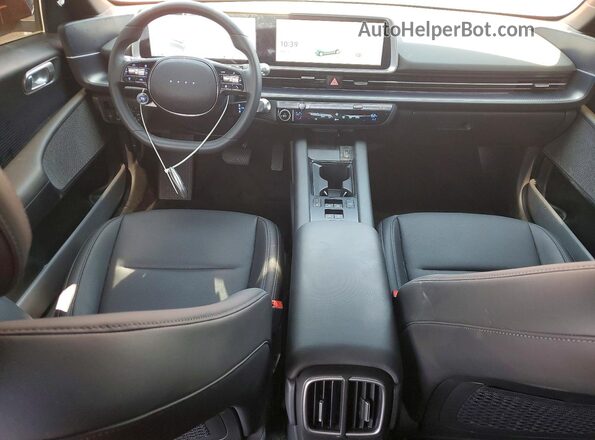 KMHM34AA6SA088603 2025 HYUNDAI IONIQ Красный Вид панели приборов