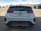 2020 Hyundai Veloster 2.0l Белый vin: KMHTG6AF0LU028727