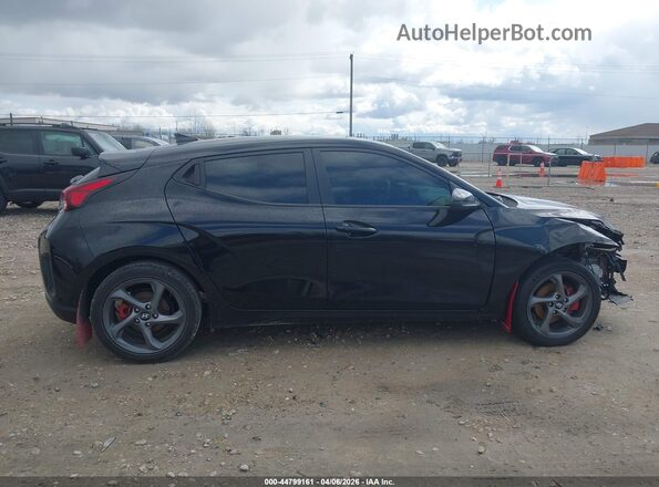 KMHTG6AF1KU010185 2019 HYUNDAI VELOSTER Black Rear interior view