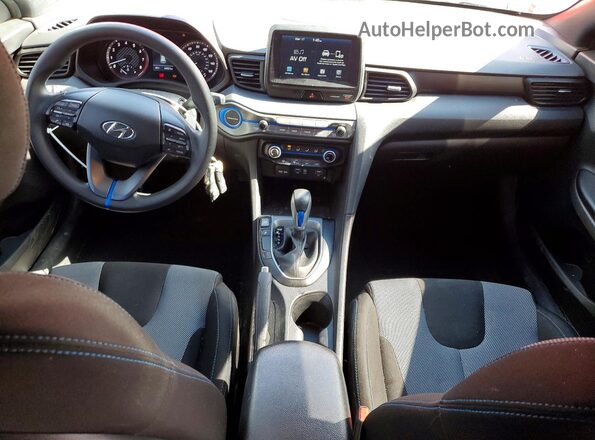 KMHTG6AF7KU011082 2019 HYUNDAI VELOSTER Красный Вид панели приборов