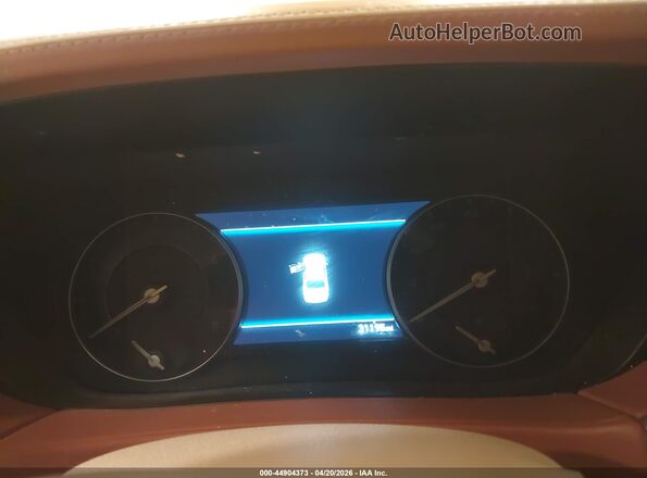 KMTF34PA5LU080756 2020 GENESIS G90 White Vista de los asientos traseros