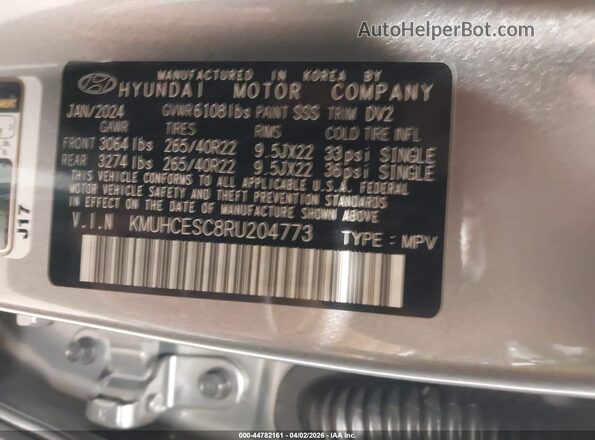 KMUHCESC8RU204773 2024 GENESIS GV80 Silver Vista del compartimento del motor