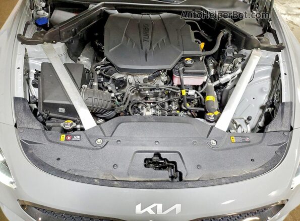 KNAE35LD4P6137424 2023 KIA STINGER Gray Vista interior trasera