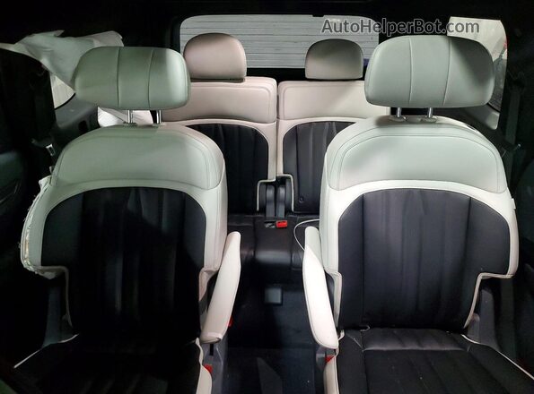 KNDAEFS52R6044593 2024 KIA EV9 Серый Вид задних сидений
