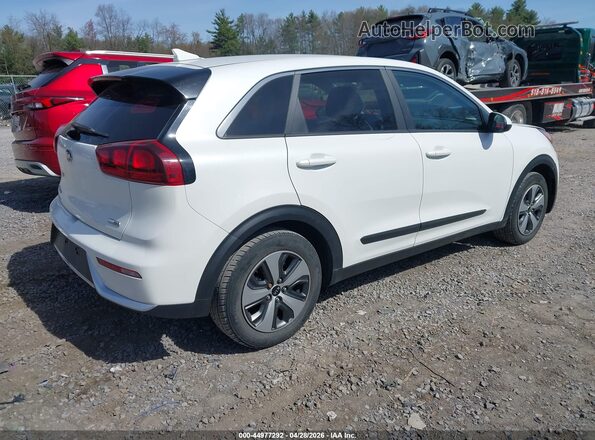 KNDCB3LC2H5080477 2017 KIA NIRO Белый Задняя правая четверть